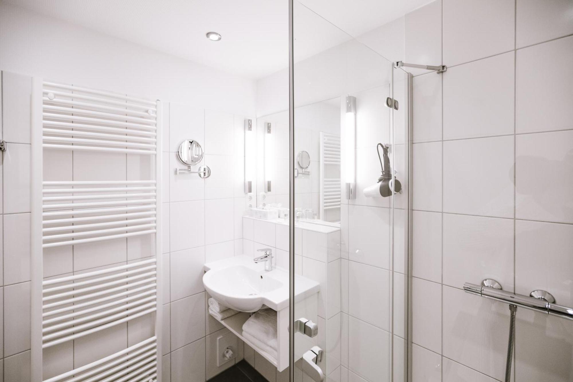 Hotel Stadt Kassel Rinteln Ngoại thất bức ảnh